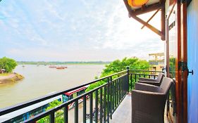 Hoa Vang Riverside Villa
